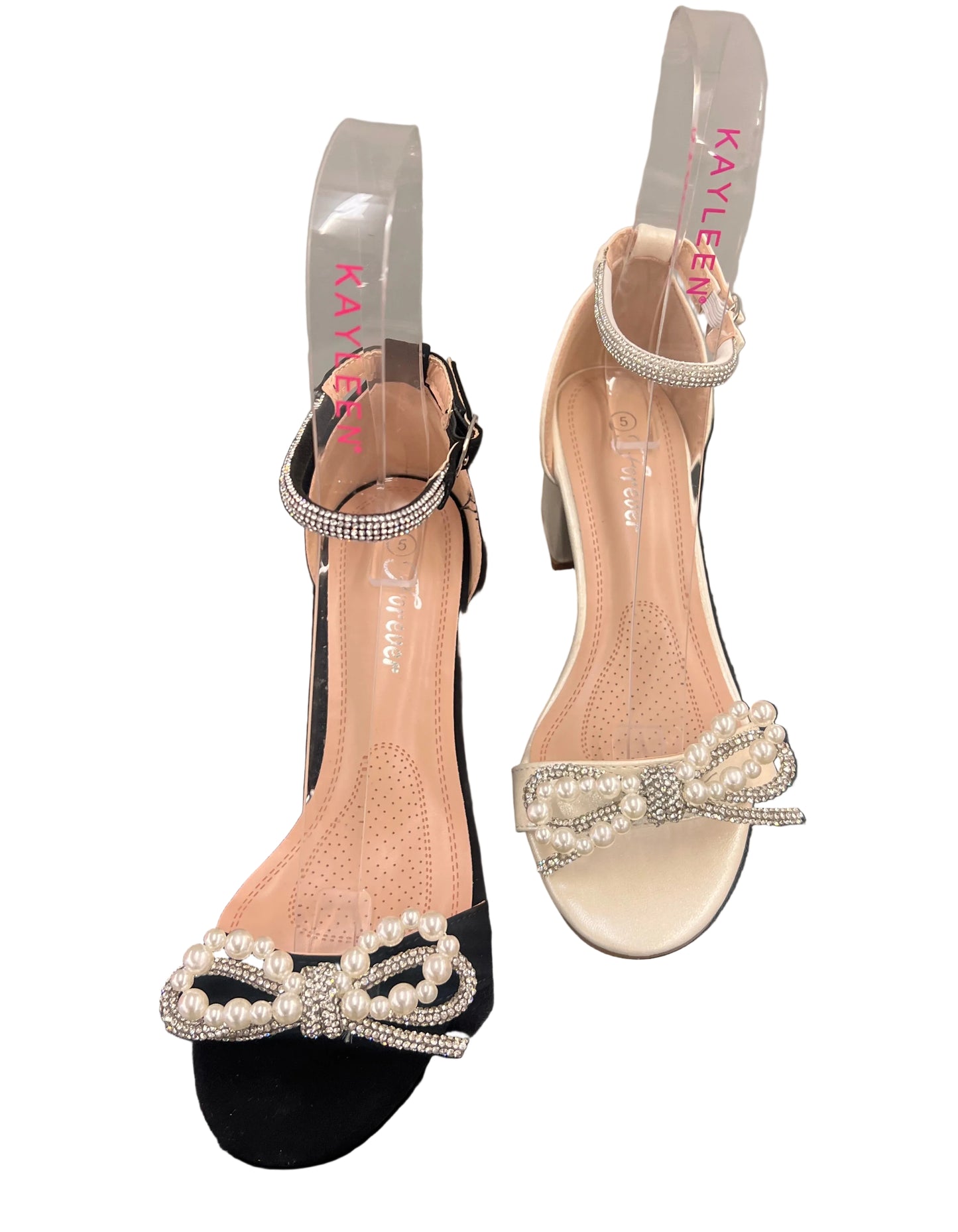 BLOCK HEEL WITH PEARL BOW NATALY-76