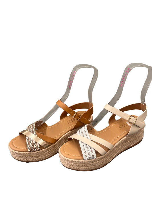 WEDGE HEEL WITH CROSS BAND KAMAL-102