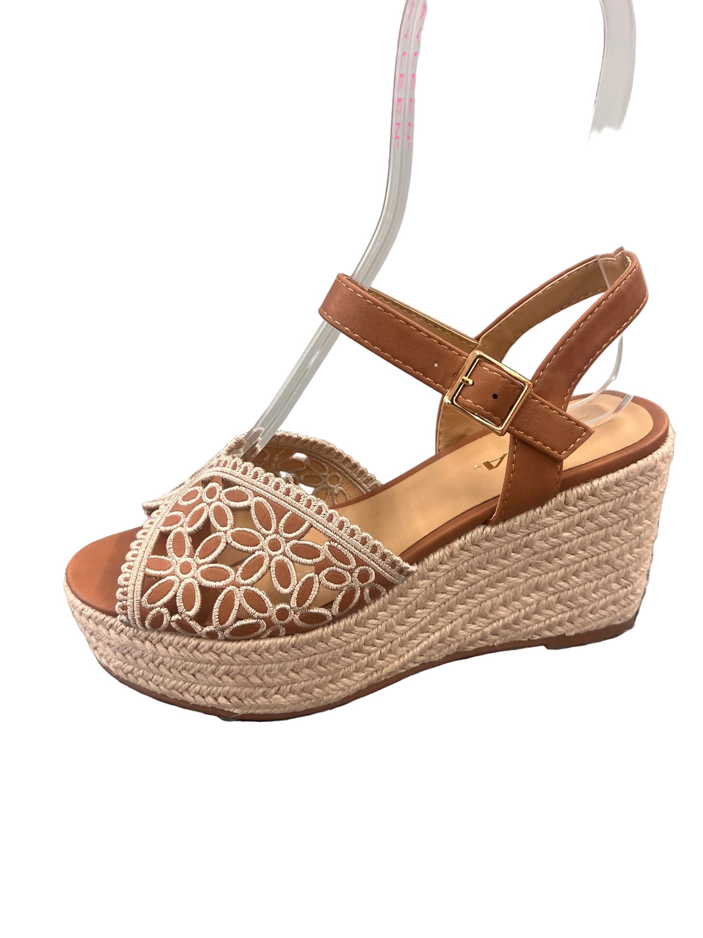 WOVEN WEDGE HEEL WITH LACEY FLOWER DETAIL KATIMA-S