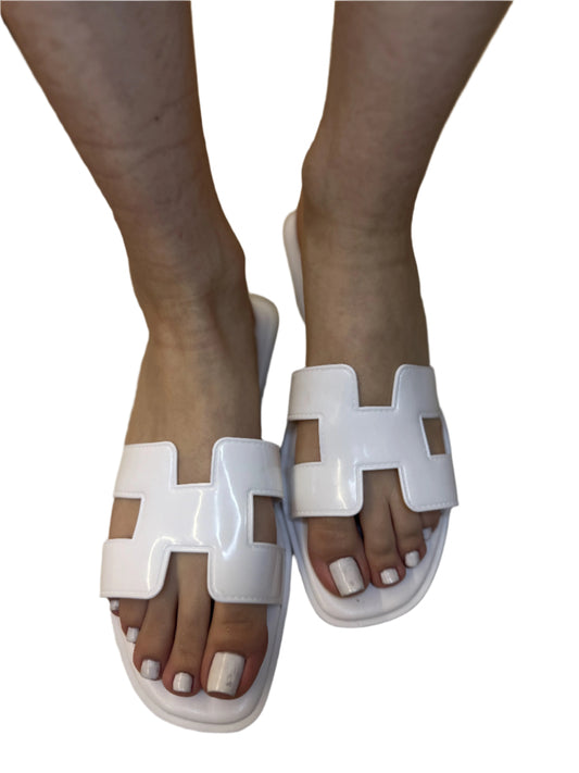 SLIDE SANDAL WITH "H" DETAIL
