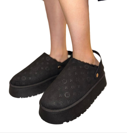 PLATFORM SLIDE WITH FUZZY INSIDE LINING OAKLEE-11