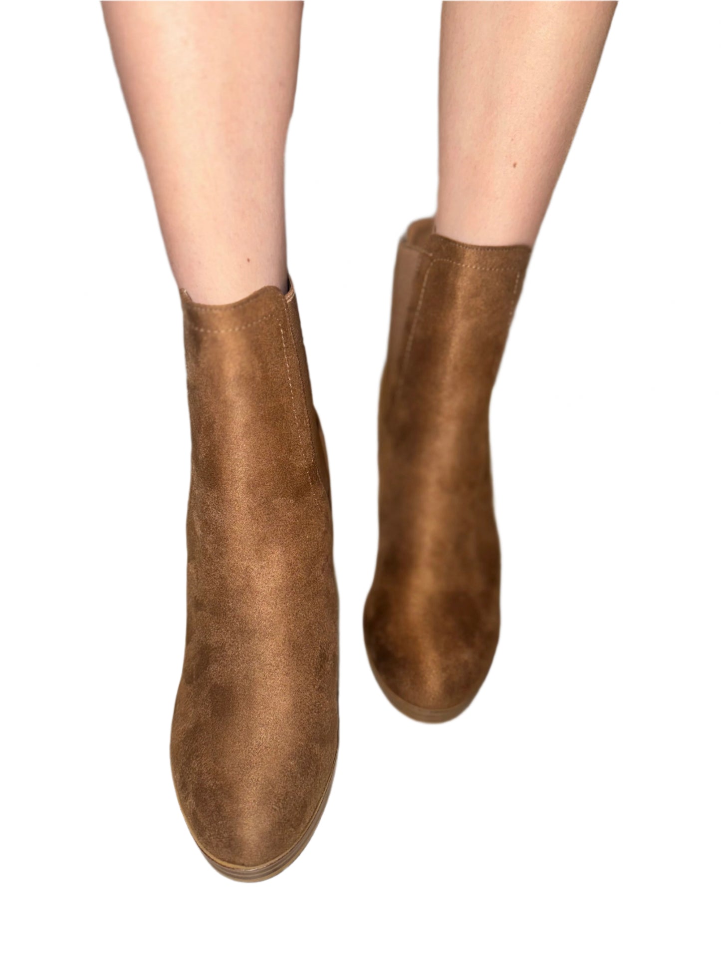 SUEDE BLOCK HEEL BELOW THE ANKLE BOOT CIANA-17
