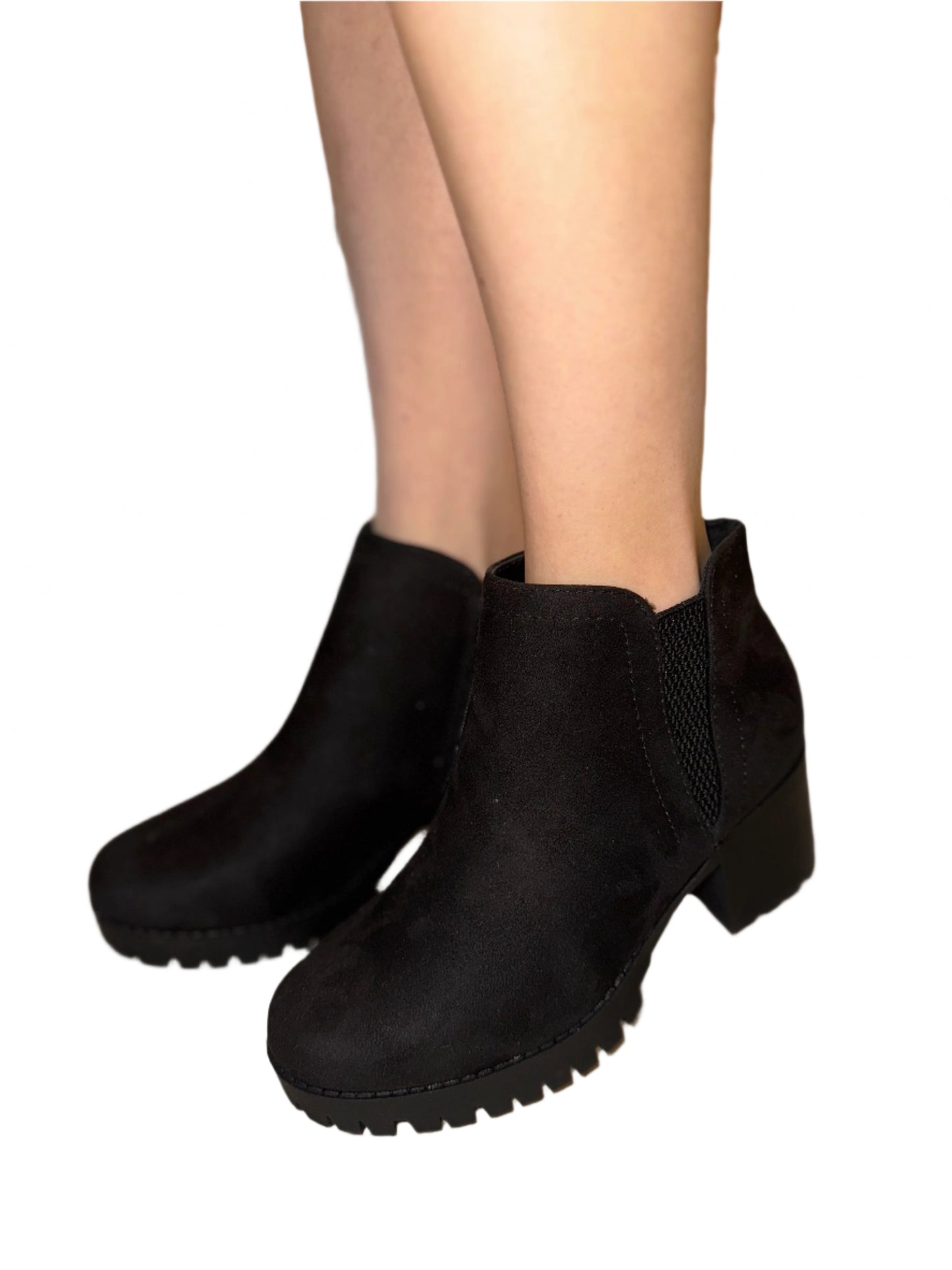 BLOCK HEEL ANKLE BOOT THUMB-S