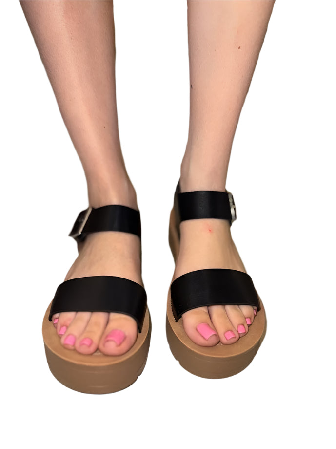 PLATFORM SANDALS OPEN TOE