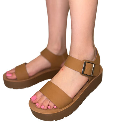 PLATFORM SANDALS OPEN TOE