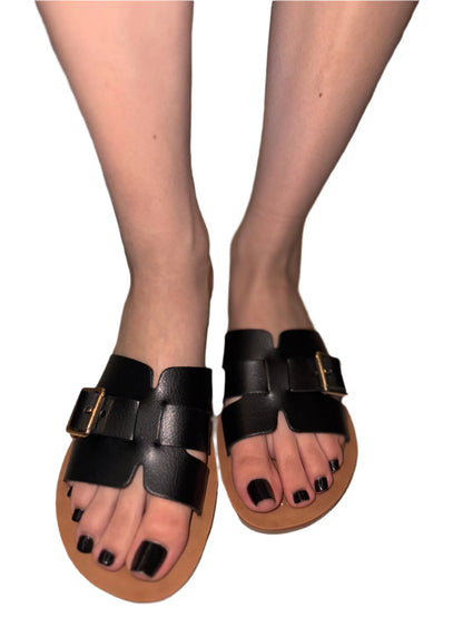 CASUAL FLAT SANDAL WITH BUCKLE DETAIL TORVI